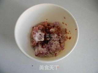 香菇肉馅蒸饺的做法步骤:3