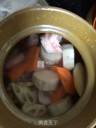猪尾汤的做法步骤：2