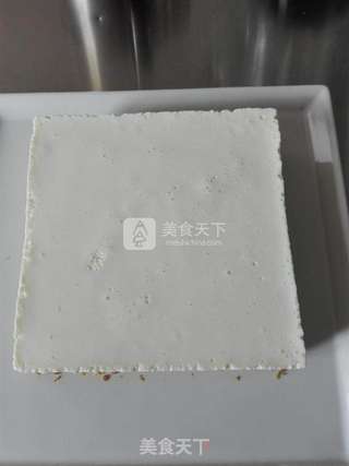 豌豆酸奶慕斯蛋糕的做法步骤:13