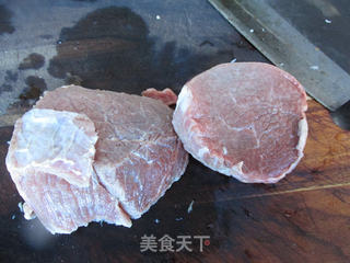 秋葵炒牛肉的做法步骤:2