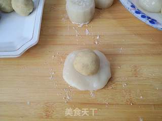 绿豆馅冰皮月饼的做法步骤:21