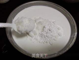 绿豆馅冰皮月饼的做法步骤:16