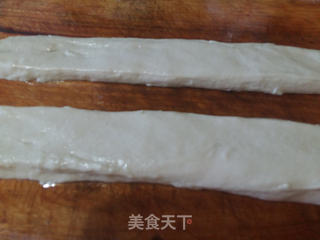 自制油条的做法步骤:7