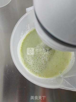 豌豆酸奶慕斯蛋糕的做法步骤:7