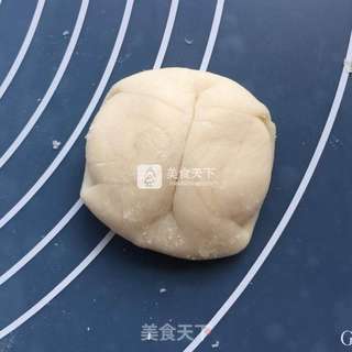 榨菜鲜肉月饼的做法步骤:15