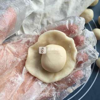 榨菜鲜肉月饼的做法步骤:4