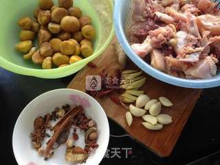 板栗烧鸡的做法步骤:4