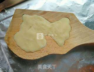金鱼豆沙月饼的做法步骤:9