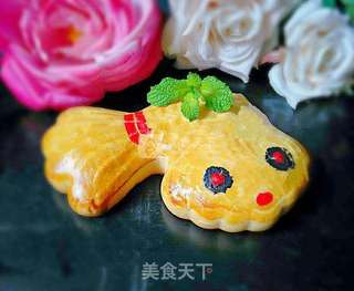 金鱼豆沙月饼的做法步骤:13