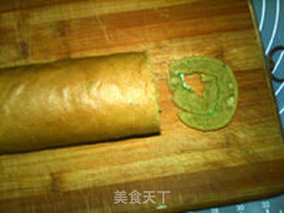 奶油抹茶戚风卷的做法步骤:24