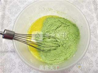 抹茶榴莲红豆蜜语蛋糕的做法步骤:7