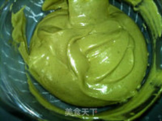 奶油抹茶戚风卷的做法步骤:13