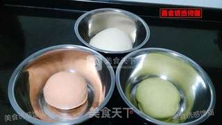 彩球紫薯椰蓉包的做法步骤:2