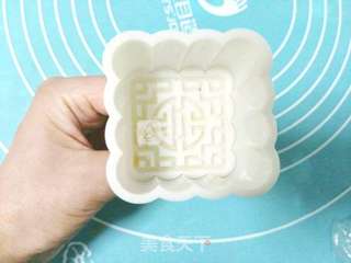 冰皮月饼的做法步骤:20
