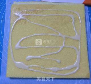 芒果炼奶蛋糕卷的做法步骤:12