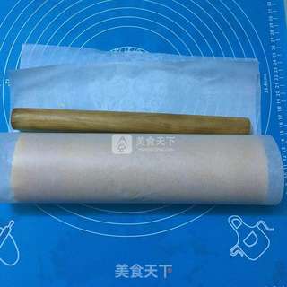 芒果炼奶蛋糕卷的做法步骤:15