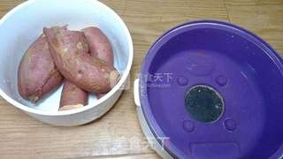 小熊电蒸锅蒸红薯——俺是来秀锅的的做法步骤:3