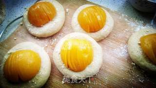 奶味飘飘“黄桃面包”的做法步骤:4