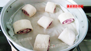 红豆沙花卷的做法步骤：7