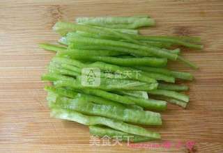 尖椒土豆丝的做法步骤:2
