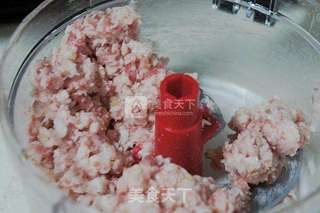 青椒猪肉馅水饺的做法步骤:5
