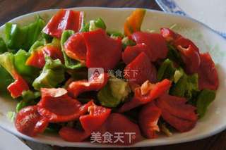 青椒猪肉馅水饺的做法步骤:2