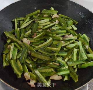 四棱豆炒猪肉的做法步骤:9