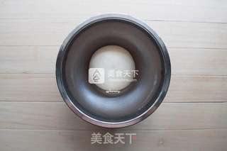 炼奶椰蓉小面包的做法步骤：4