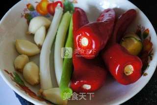 剁椒鲢鱼头的做法步骤:3