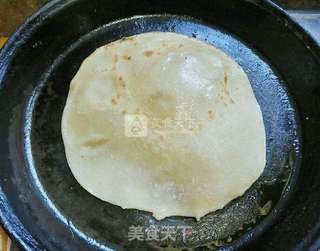 鸡蛋灌饼的做法步骤:12