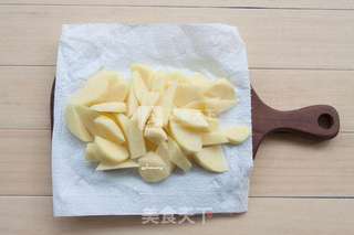 炸薯角的做法步骤:2