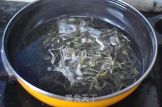 肉末海带丝的做法步骤:5