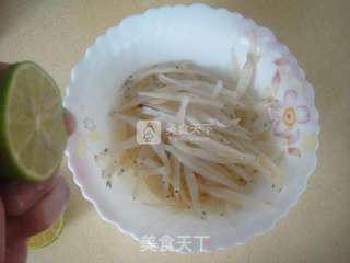 香辣银鱼花生的做法步骤:3