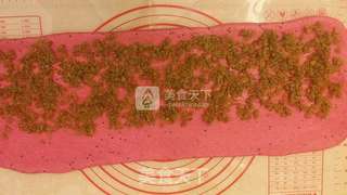 东菱麦旋风之火龙果玫瑰花土司的做法步骤:4
