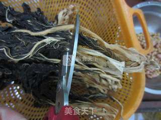 农家菜干瘦肉粥的做法步骤:2