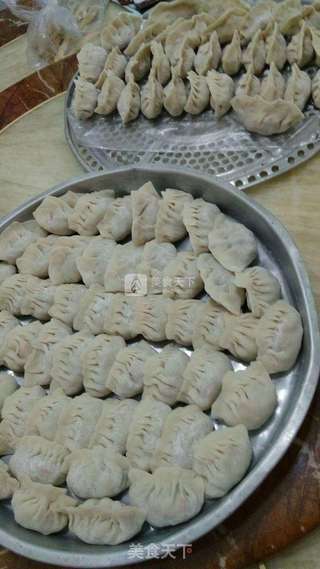 饺子(胡萝卜香菇馅)的做法步骤:10
