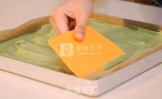 超高颜值的抹茶戚风蛋糕卷(抹茶控又来了)的做法步骤:7