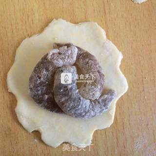酥皮虾仁派的做法步骤：16