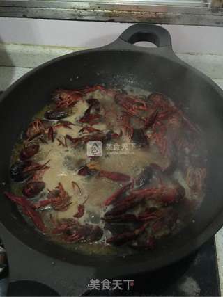 蒜蓉小龙虾的做法步骤:7