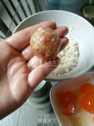 蛋黄馅珍珠丸子的做法步骤:9