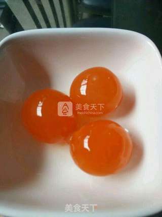 蛋黄馅珍珠丸子的做法步骤:5
