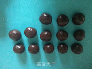 巧克力椰蓉月饼的做法步骤:8