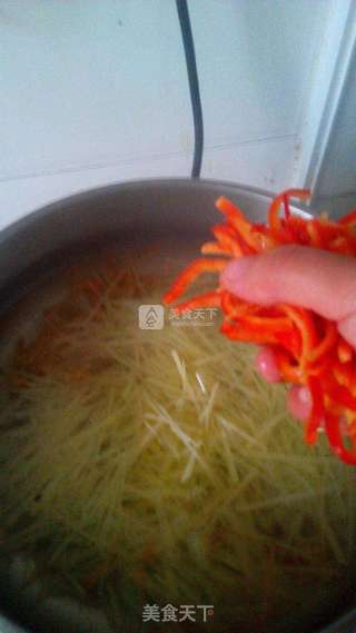 拌辣椒土豆丝的做法步骤:8