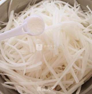 油拨白萝卜的做法步骤:4