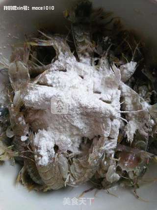 避风塘皮皮虾,虾爬子,虾蛄,濑尿虾的做法步骤:3