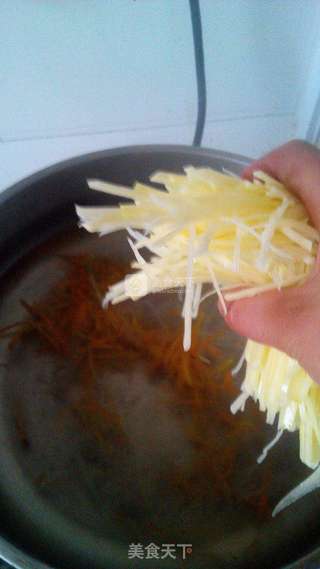 拌辣椒土豆丝的做法步骤:7