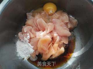 茄汁鸡片的做法步骤:2