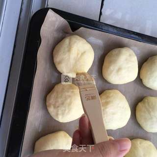 红豆沙小餐包的做法步骤:10
