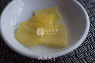 柠檬黄油沙司三文鱼的做法步骤:3