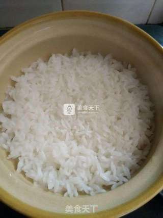腊味煲仔饭的做法步骤：5